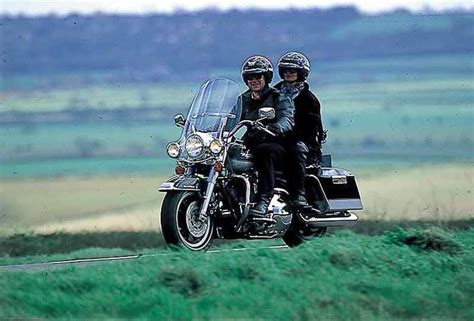 The road king is priced at rp 1,06 billion. Harley Full Dresser Weight ~ BestDressers 2017