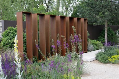 Natürlicher sichtschutz mit pflanzen und bäumen für ihren garten: Sichtschutz Stahl Demütigend Auf Kreative Deko Ideen Auch ...