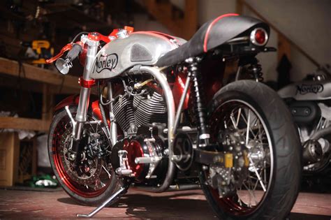 As if the v7 wasn't already good looking enough moto guzzi have announced the production of an endurance racer body. Cafe Racer Special: Norley Cafè Racer by Santiago Chopper
