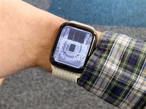 How to Use Your Own Photos as Apple Watch Wallpapers - iFixit Repair Guide