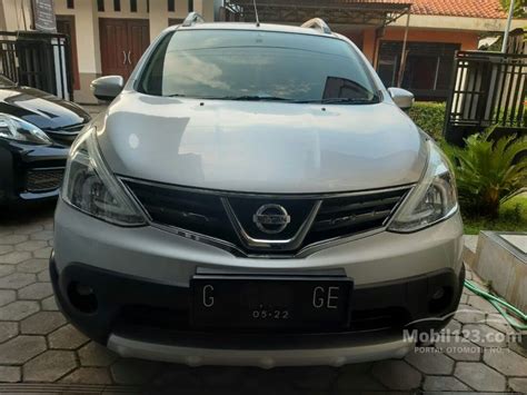 Setelah kami mengulas lengkap varian flagship dari all new nissan livina 2019 yakni tipe vl, dengan menghemat uang sebesar rp 12 juta, anda dapat memiliki all new nissan livina satu tipe dibawahnya, yakni ve. Jual Mobil Nissan Grand Livina 2017 X-Gear 1.5 di Jawa ...