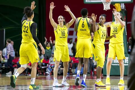 The Champs Are Back Seattle Storm Wins The 2018 Wnba Championship