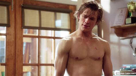 Lucas Till Shirtless And Erotic Scenes From MacGyver Gay Male Celebs Com