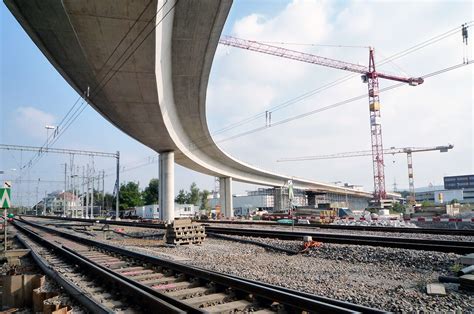 Mitarbeiter durften das gebäude nicht betreten. Glattalbahn Viadukt Glattzentrum Wallisellen (ZH) | Planlabor