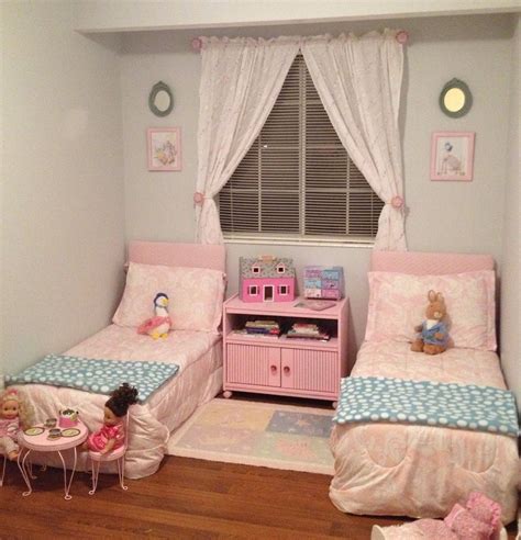 10 Small Twin Bedroom Ideas