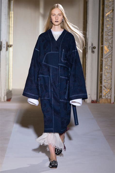 Acne Studios Spring Ready To Wear Collection Runway Looks Beauty