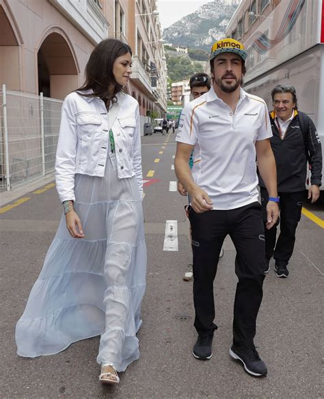 GP Mónaco F1 2018: Fernando alonso y su novia linda ...