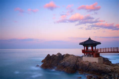 South korea, officially the republic of korea, is a country in east asia, constituting the southern part of the korean peninsula, and sharin. Viajar a Corea del Sur - Lonely Planet