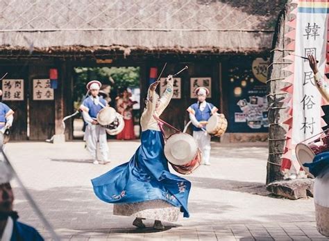 Mengenal Hanbok Pakaian Tradisional Korea Yang Mendunia HelloCation