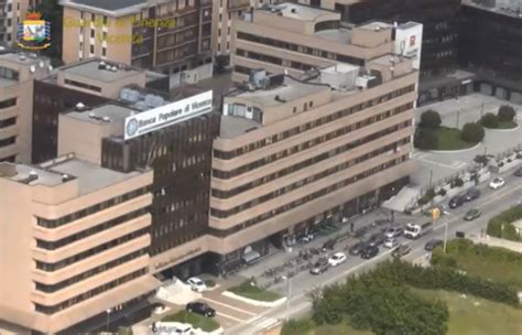 Banca popolare di vicenza scpa (il pino branch) via m. Crack Popolare di Vicenza, sequestrati altri 15 milioni di ...