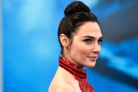 Wonder Woman Star Gal Gadot Standing Up For The Best Tradition Of