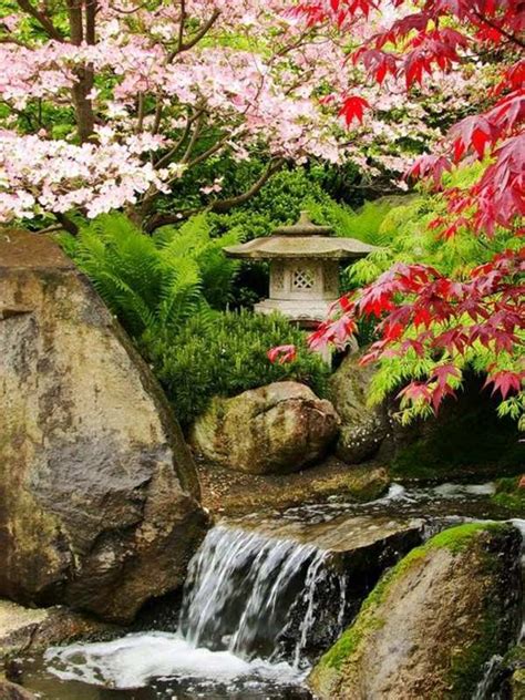 Create a tranquil atmosphere in your garden with an outdoor water fountain and enjoy the peace of the outdoors. Creating a Zen garden - the main elements of the Japanese ...