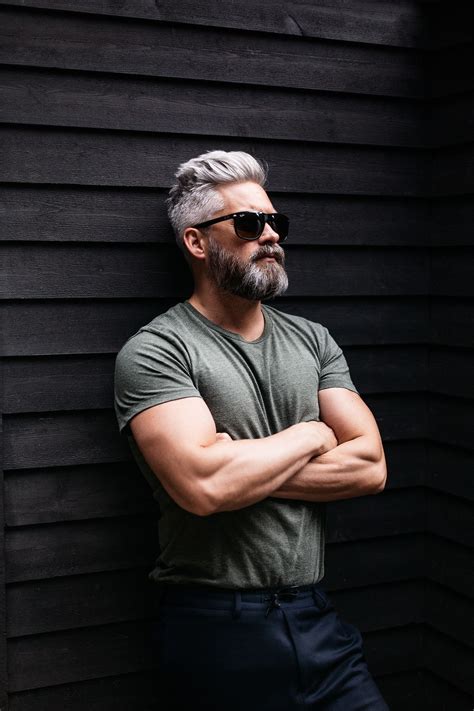 However, a lot of greying comes down to genetics, with some guys turning into silver foxes as young as in their 20s, while others can have a full head of dark hair well into their fifties. Model swedish grey hair silverfox mens style beard ...