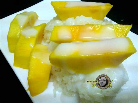 500gm pulut 2 biji mangga 200ml santan 2 helai daun pandan garam dan gula secukup rasa air secukupnya. FauziahSamad.com: Pulut Mangga