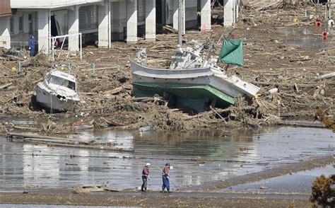 Earthquake Japan 2011 Tsunami Aml Donates Towards 2011 Tohoku