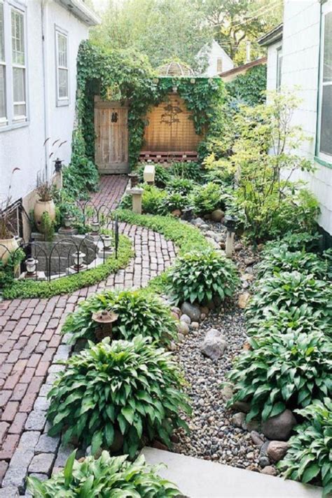 30 Backyard Landscaping Ideas On A Budget Page 24 Gardenholic