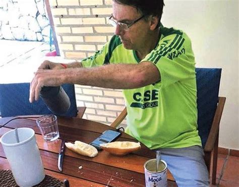 Ele comentou a polêmica com a compra de alimentos. Governo gasta R$ 15 milhões em leite condensado e R$ 2,2 ...