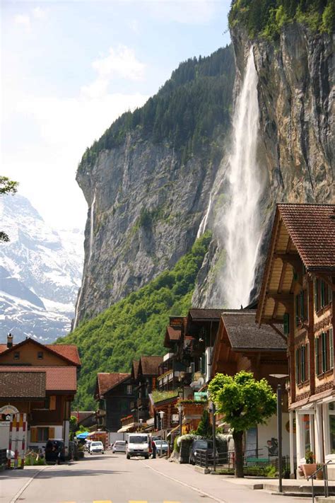 Staubbach Falls (Lauterbrunnen, Bernese Oberland, Switzerland)