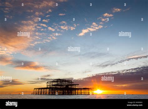 Brighton Uk Spectacular Sunset Over Brightons Derelict West Pier