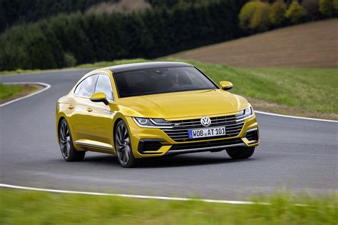 The all new volkswagen arteon, the successor to the volkswagen cc. VW Arteon - den sexede Passat | FDM