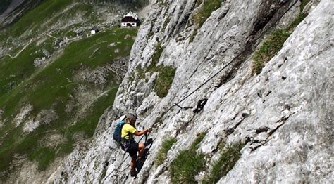 Jährlich werden allein in österreich durchschnittlich rund 10 neue. klettersteig.de - Klettersteig-Beschreibung - Austria Klettersteig Sinabell