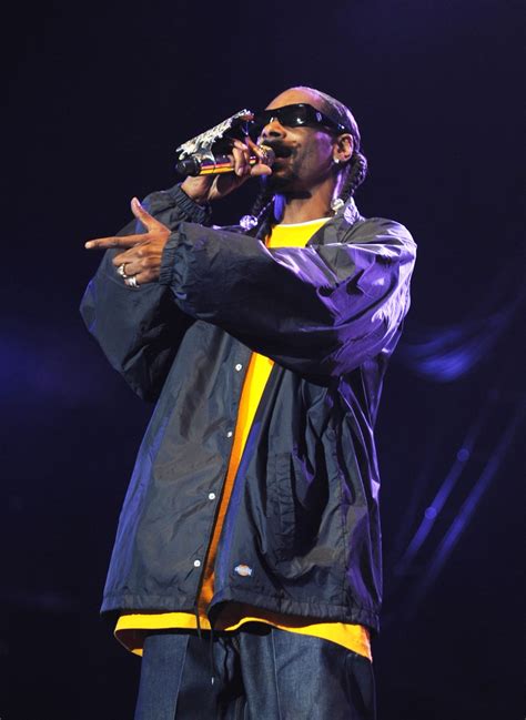 Idowu Korede Solomon On Linkedin Snoop Dogg Accused Of Forcing Oral