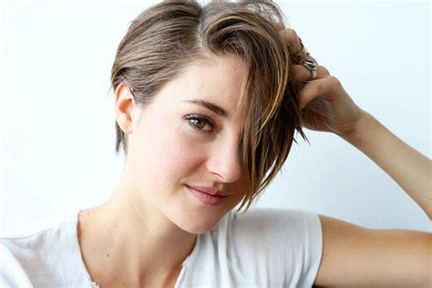 She became popular with her role 'alexandra 'alex' king,' a teenager suffering from drug. Shailene Woodley Height, Weight, Age, Wiki, Biography, Net ...