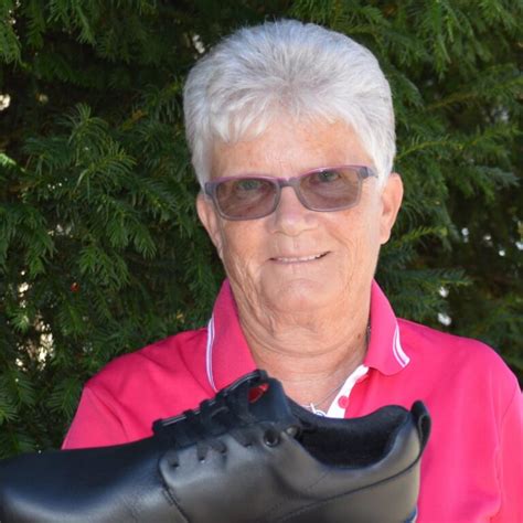 Achillessehnenriss ➜ achillesferse schmerzt und ist geschwollen: Gesundheitsschuhe hilft bei Achillessehnenriss › Anova Schuhe