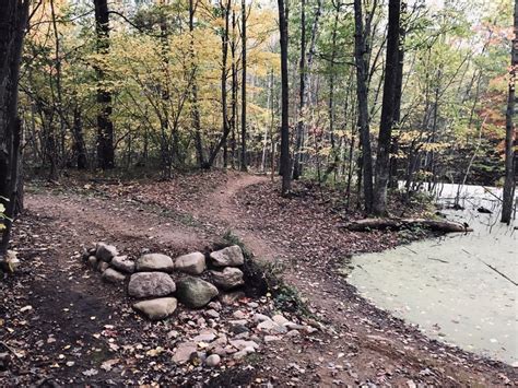 Mountain-Bay State Trail