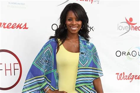Tattle Heads Into Tmi Country As Tasha Smith Overshares Pregnancy Woes