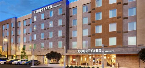 Towneplace Suites And Courtyard By Marriott Hawthorne Ao