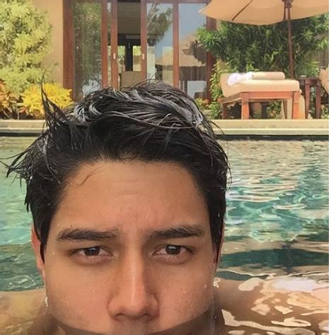 Kita bisa belajar dari orang lain yang sudah berhasil, atau dari pakar yang memang mendedikasikan hidupnya, untuk mempelajari dunia cinta dan. ARTIS LELAKI PALING KACAK DI FILIPINA - GALAKSI VIRAL