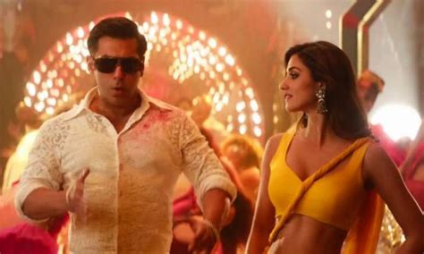 Bharat Box Office Collection Day 1 The Booming Opening Of Salman Khans Bharat Earning So