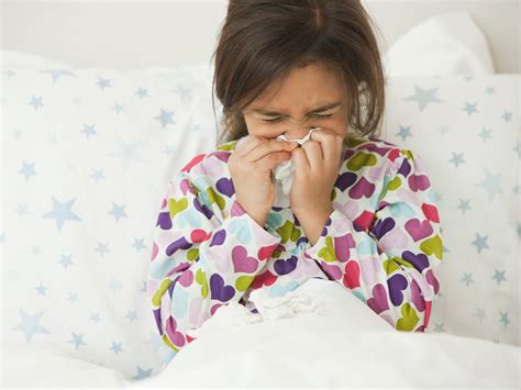 Heres How To Know When To Keep A Sick Kid At Home Self