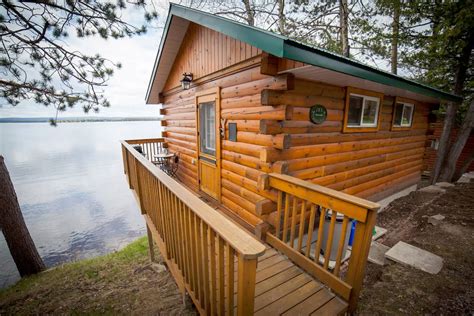 That you can rent on airbnb. 10 cheap waterfront cottage rentals near Toronto