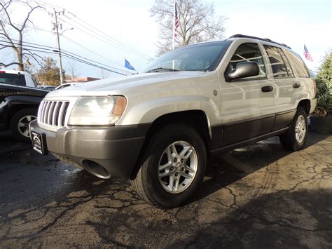 It was reliable relatively easy to fix, cheap to purchase and it. 2004 Jeep Grand Cherokee | Shoreline Auto Sales