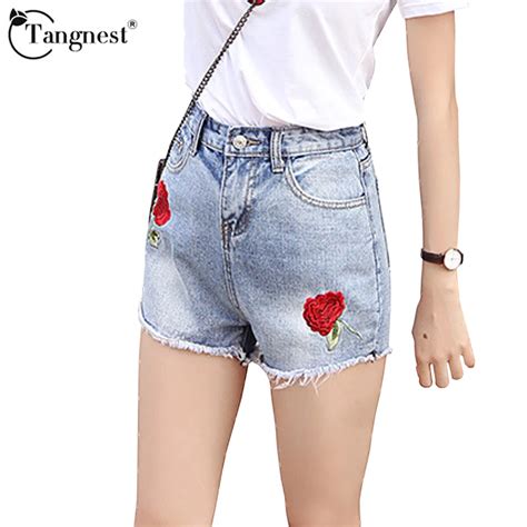 Tangnest Women Summer Shorts 2017 New Arrival Embroidery Casual Mid Waist Style Zipper Fly Young