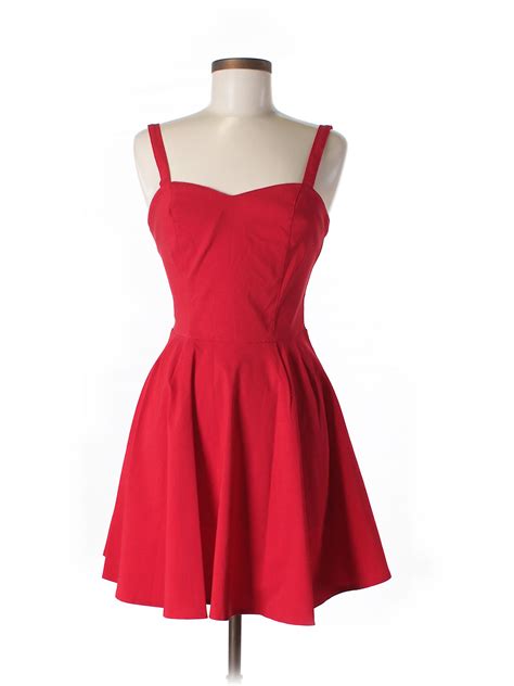 Save up to 80% on men's and women's apparel using this asos promo code malaysia, valid with no minimum spend, for all customers. ASOS Cocktail Dress by ThredUP Promo Codes | Dresses, Red ...