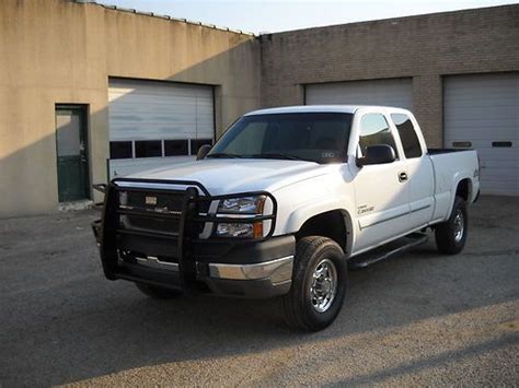 Sell Used 2003 Chevrolet Silverado 2500 Hd Extended Cab Short Bed