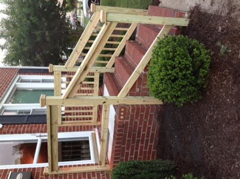 All decks greater than 30 above grade must have a guardrail. Porch railing height? - DoItYourself.com Community Forums