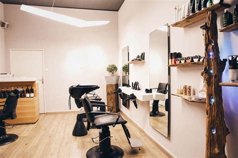 Hast du angst, dir die augenbrauen zu zupfen? Herrenfriseur Frankfurt 🥇 Ihr Top Friseur in Frankfurt