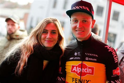 Merlier claimed his second grand tour stage of the year. Competitiestop extra zuur voor Tim Merlier: "Heb al ...