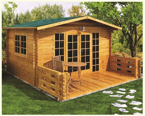 Perché possa toccare tutti i sensi ed emozionare chi la abita. Casetta in legno GIUDITTA online | Casetta di legno ...