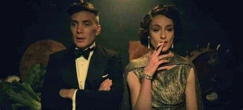 Sabini convinces his old adversary alfie solomons to join the peaky blinders are under attack. Thomas and Lizzie Shelby Peaky Blinders S5 💙 | Peaky ...