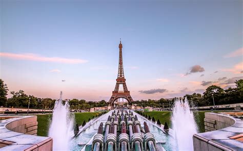 Download Wallpaper 2560x1600 Eiffel Tower Paris Gold Evening France