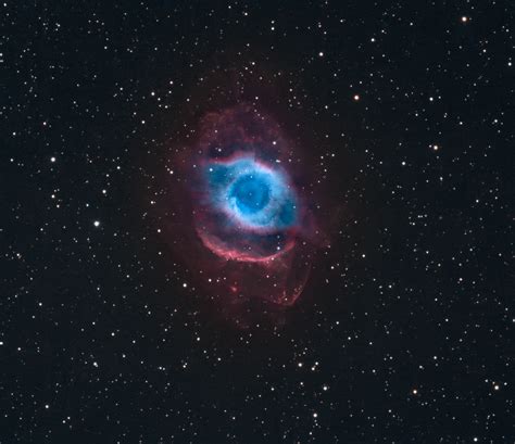 Space Porn Photo Of The Day 10 1 2013 Ngc 7293 The Helix Nebula Ign Boards