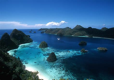 Raja Ampat Paradise Is Here Visit Indonesia The Most Beautiful