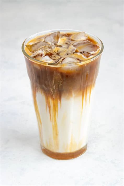 How To Make An Iced Caramel Macchiato Like Starbucks Grounds To Brew