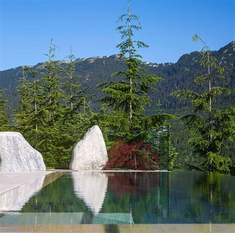 Phenomenal Mountain Home Oasis With Majestic Views In Whistler With Images Mountain Home