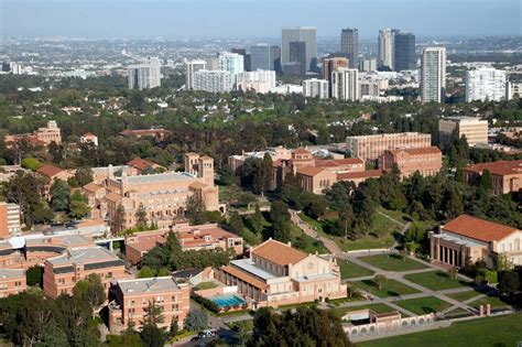Ucla University Of California Los Angeles Studin